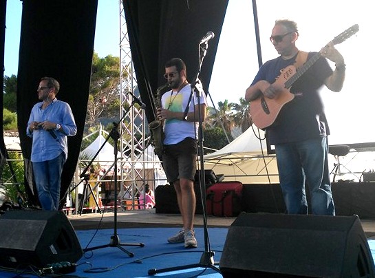 UN MARE DI MUSICA – Backstage d’eccezione a Brolo, Cafiso, Milici e Buzzuro