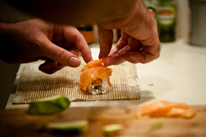 MANGIAR A BROLO – Questa sera Sushi al Central Beach