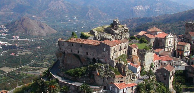 BORGO DEI BORGHI 2017 – Castiglione di Sicilia rappresenterà la Sicilia