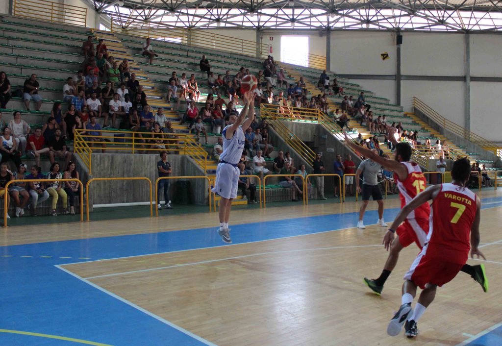 BETALAND – Positivo il primo scrimmage della stagione