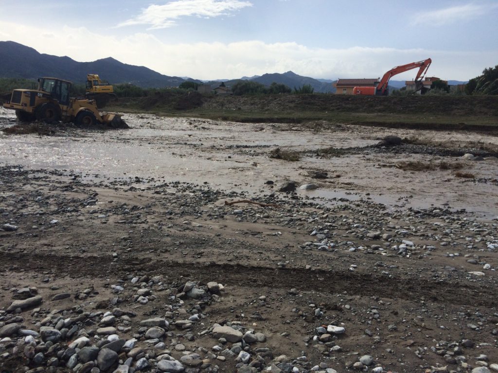 L’ALLUVIONE NEL MILAZZESE – “Signor Sindaco, la presente  per ricordarle che lunedì 10 ottobre ricorre il primo anno…”