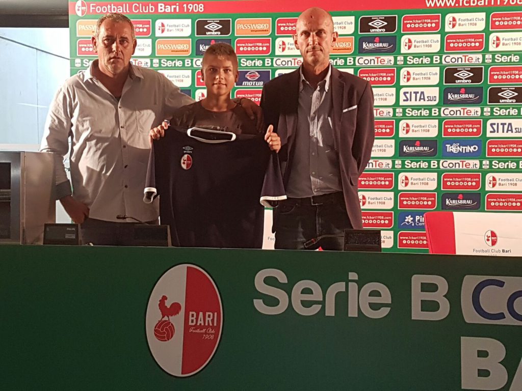 CALCIO – Scuola Calcio Scilia, ceduto a titolo definitivo il giovane Cosmin Barsan al Football Club Bari 1908
