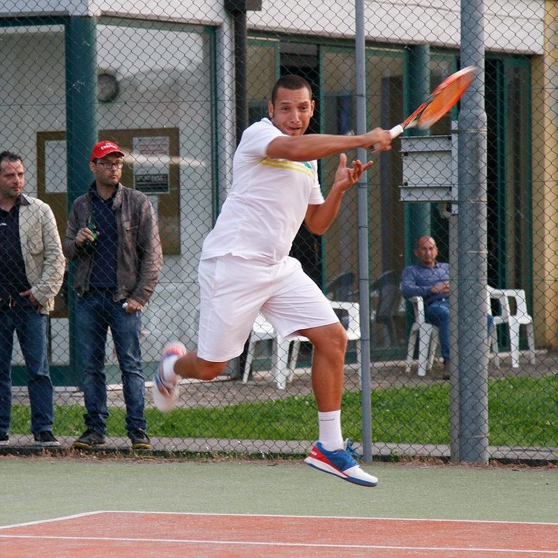 GIOVANNI GIUFFRE’ – A lui l’Himera Open di Termini Imerese, ma c’è odor di “seconda ctg”. Ed intanto il Circolo, va sul prestigioso “Tennis Italiano”