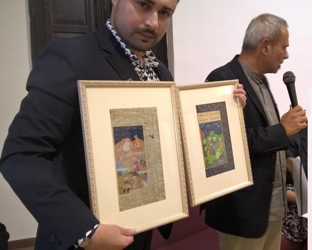 CAPO D’ORLANDO – Donate alla Fondazione Piccolo due miniature islamiche del diciannovesimo secolo
