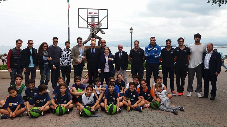 MILAZZO – Basket e solidarietà in marina Garibaldi