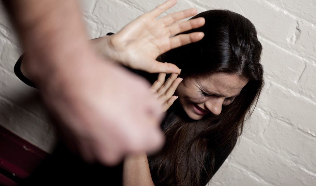 VIOLENZA SU  MINORE – Dopo l’incidente probatorio di ieri… la difesa evidenzia dubbi e incongruenze