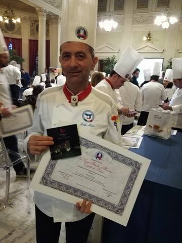 RICONOSCIMENTI 1 – Il Toque Blanche di platino allo chef Luigi Alioto