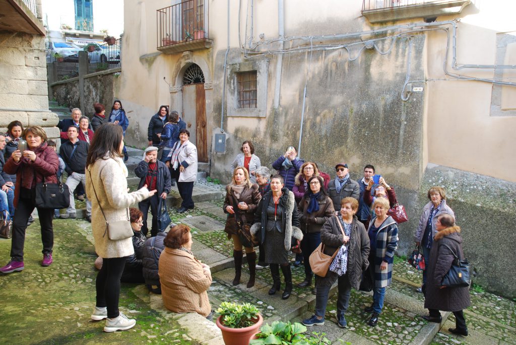 GITE FUORI PORTA – La Pro Loco di Sinagra ha organizzato una visita a Novara di Sicilia