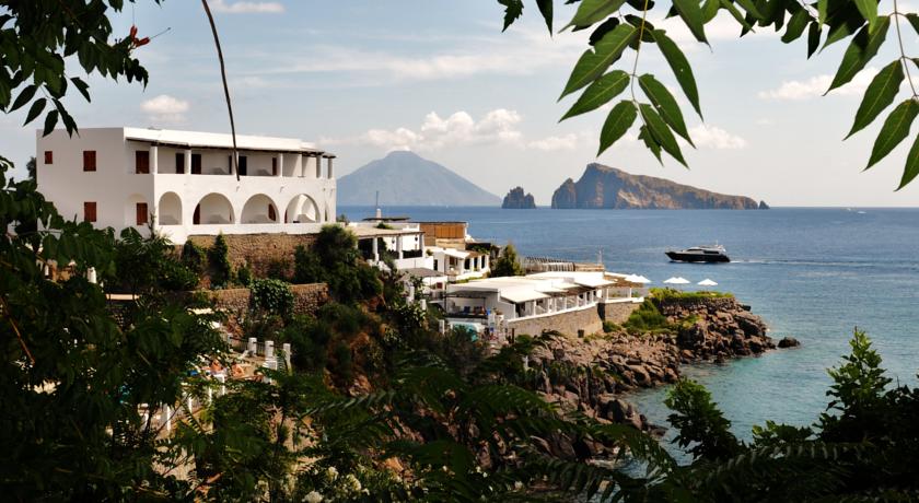 PANAREA – L’ Enel condannata a pagare 289.000,00 a noto albergo fa orecchie da mercante e la storia continua….