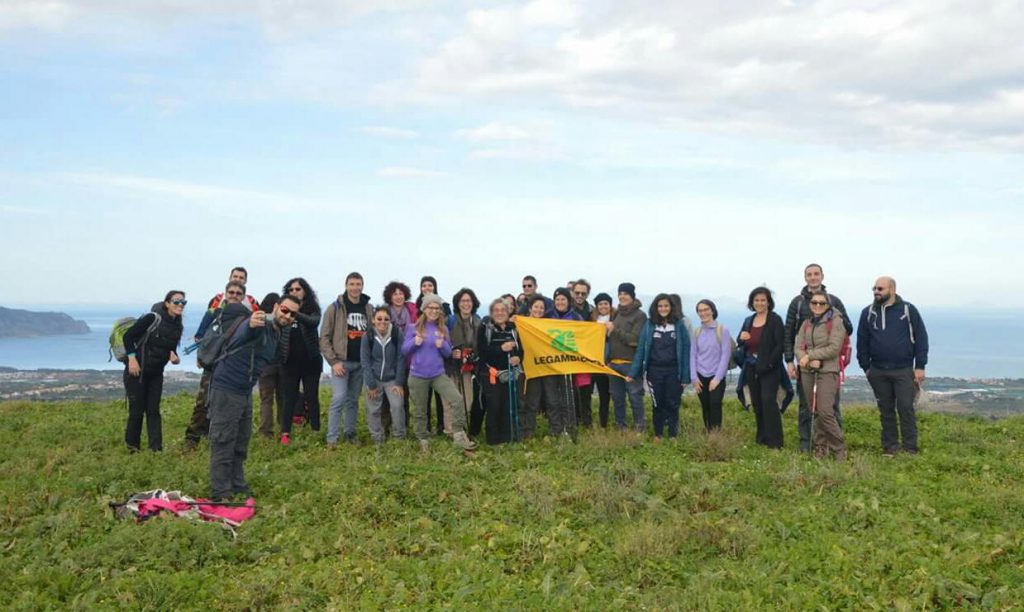 LEGAMBIENTE DEL LONGANO – Grande partecipazione all’appuntamento con il trekking