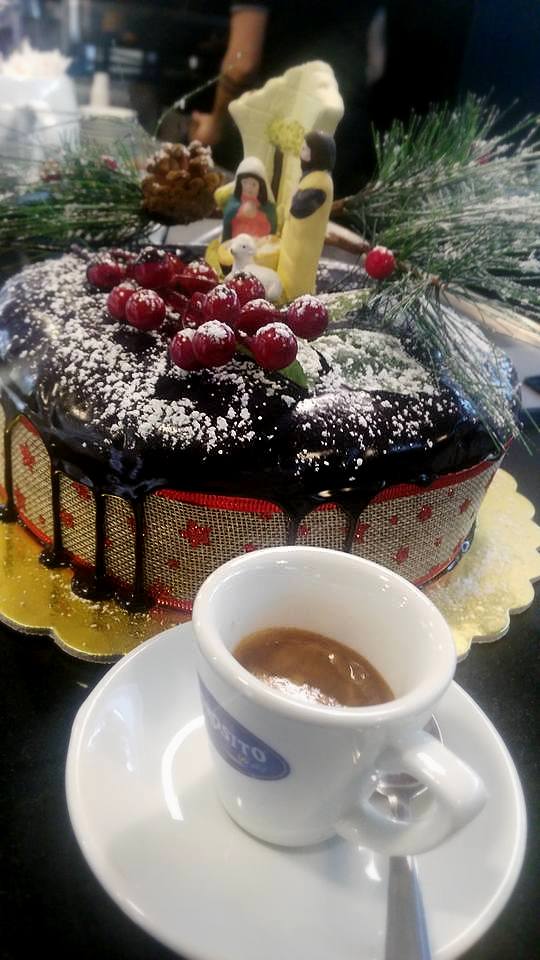 AROMI NATALIZI – Un caffè sotto l’albero… al Bristol di Capo d’Orlando