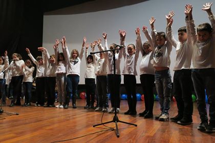 CAPO D’ORLANDO PER TELETHON – Si è svolta la consueta giornata dedicata dall’I.C.1 di Capo d’Orlando alla ricerca Telethon, e cerano anche i piccoli…