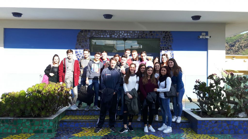 “MERENDINO” DI CAPO D’ORLANDO – “A Natale regaliamo amore”