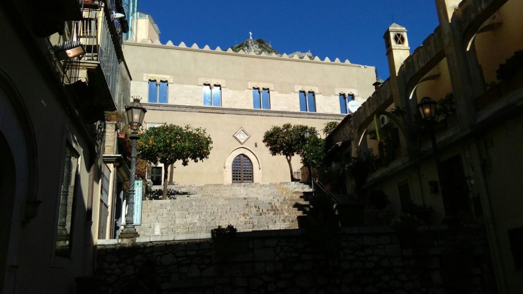 TAORMINA – Archeologia e Musica a Palazzo Ciampoli