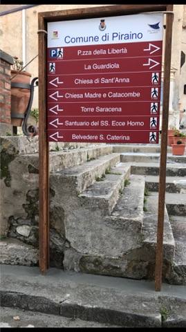 TURISMO 2.0 – A Piraino la nuova segnaletica