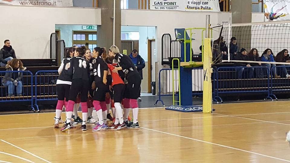 VOLLEY SERIE C – A Pedara il primo stop stagionale per le ragazze della Team Volley Messina