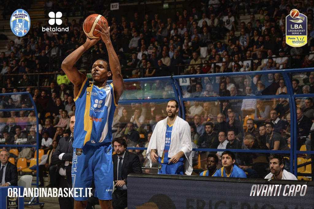 BASKET – La Betaland esulta in casa di Cantù