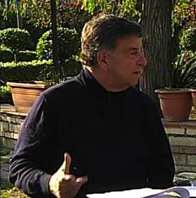 PIETRO GOLIA – L’addio tra saluti romani e bandiere Neoborboniche