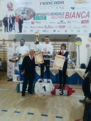 IL BOSS DELLE PIZZE – Il “gusto” della vittoria ed è primo al Campionato Mondiale di Pizza