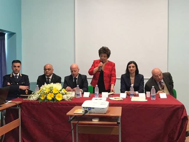 TORRENOVA – I ragazzi dell’Istituto comprensivo ricordano Giovanni Falcone
