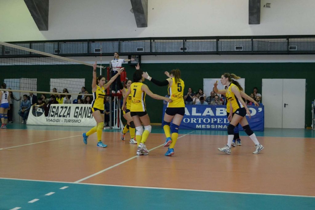 VOLLEY – I playoff iniziano alla grande: gara 1 è della Fai Plast Capo d’Orlando
