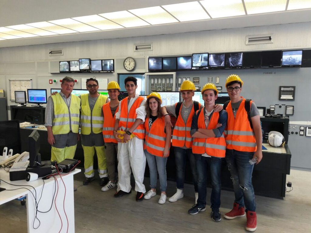 STUDENTI – Quelli del “Merendino” a Palermo all’Italcementi e alla Levillhouse