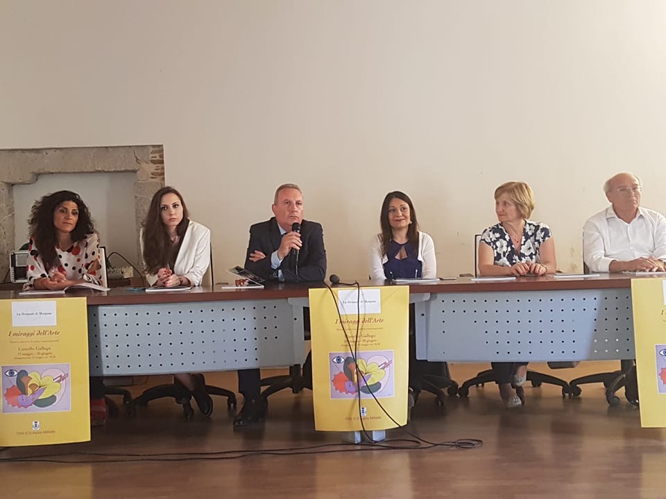 SANT’AGATA MILITELLO – L’assessore Melinda Recupero inaugura la “Biennale d’Arte”