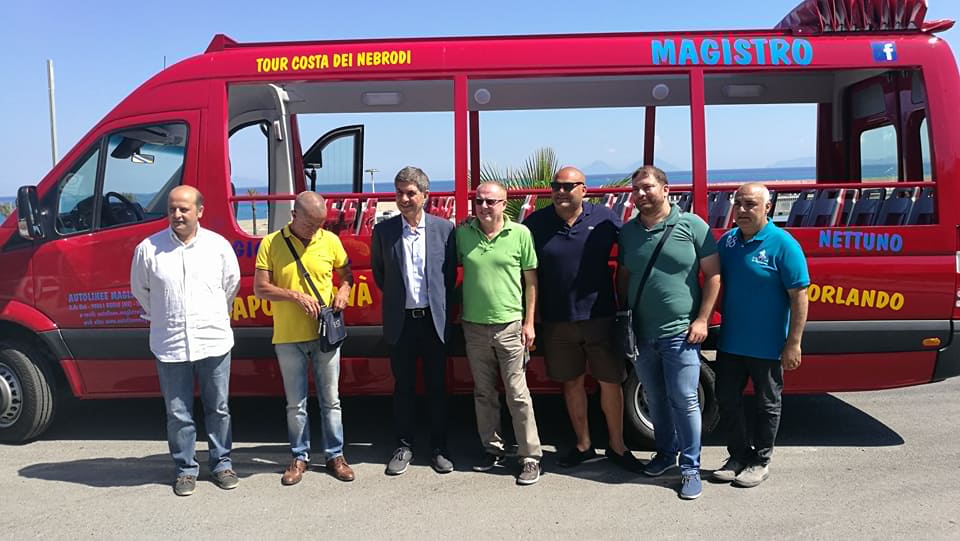 SERVIZI PER IL TURISMO – Da oggi in Bus scoperto sulla Costa Saracena, sino a Tindari e Marinello