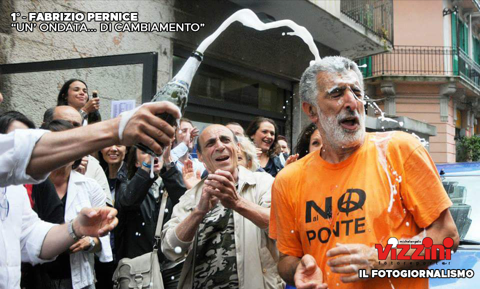 PREMIO VIZZINI – Vince uno “spumeggiante” Renato Accorinti