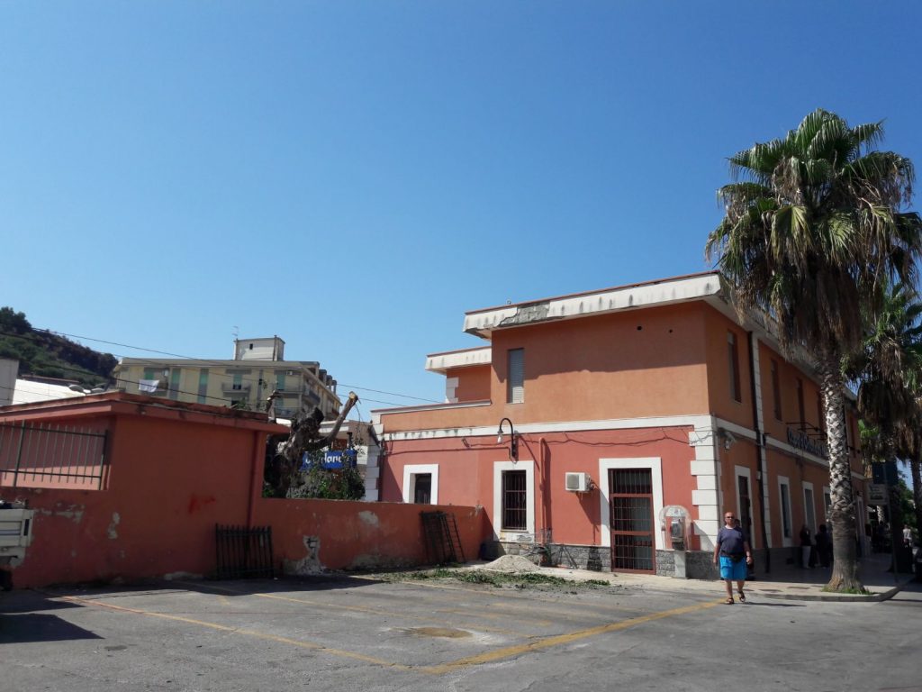 CAPO D’ORLANDO – Spostato il capolinea del trasporto urbano