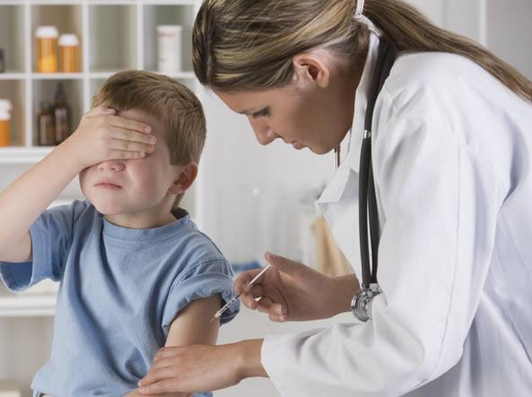 VACCINI – La Città Metropolitana invia una nota ai dirigenti scolastici