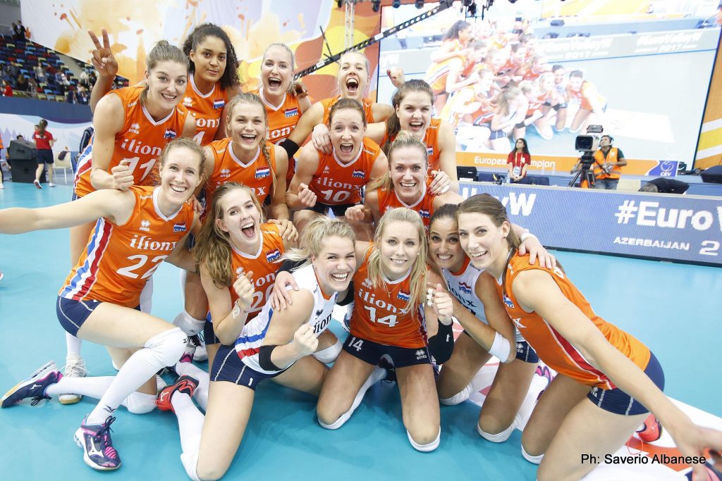VOLLEY – Europei Femminile, Olanda prima finalista