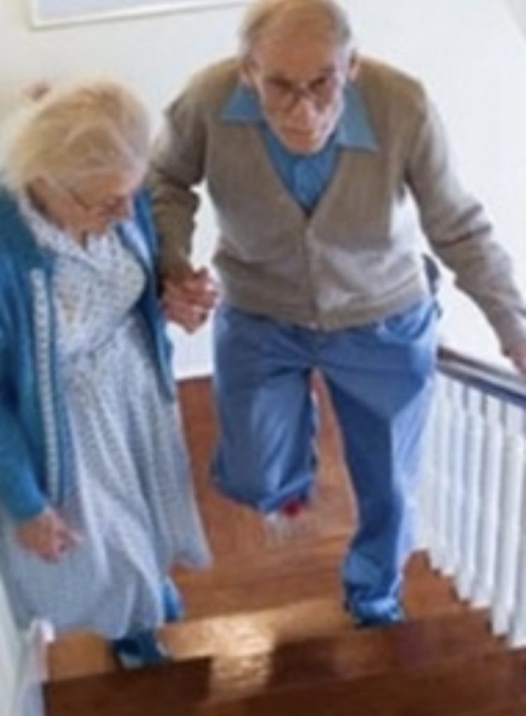 SANT’AGATA MILITELLO – Ginnastica per prevenire gli incidenti domestici