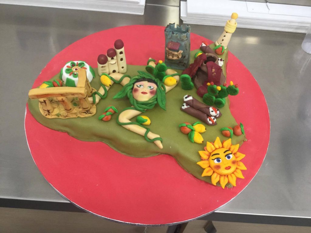 OLTRE I PECCATI DI GOLA – La Cassata Siciliana, quella di Ignazio Raffaele, diventa ambasciatrice di cinema, cultura e spettacolo