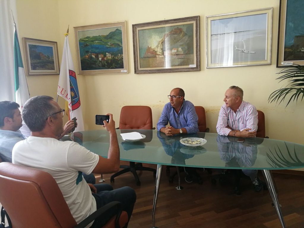 CAPO D’ORLANDO – I migranti restano all’Hotel Amato