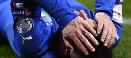 CALCIO, METAFORA DI POLITICA E ALTRE STORIE – La lezione dell’Italia Eliminata