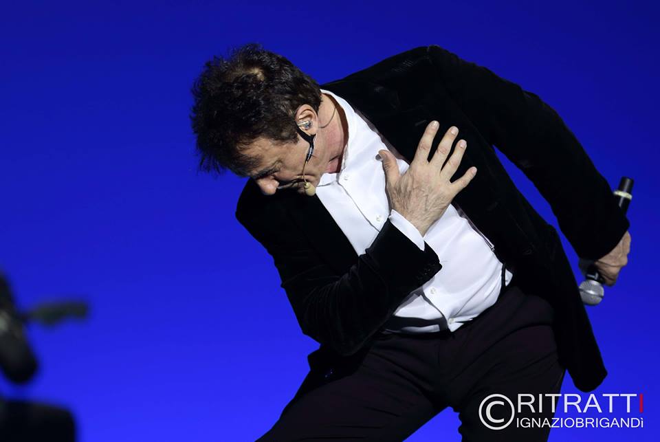 TEATRO – Il Mandanici si innamora di Massimo Ranieri