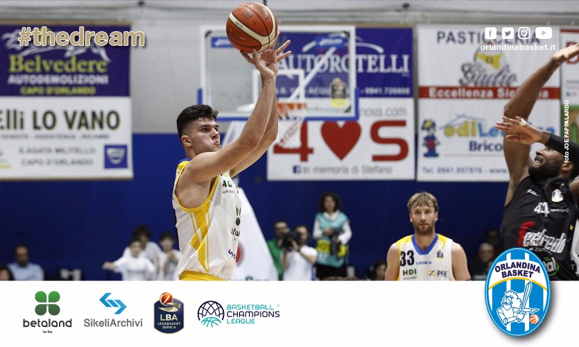 BASKET – Esami negativi per Stojanovic, domani SikeliArchivi contro Ventspils