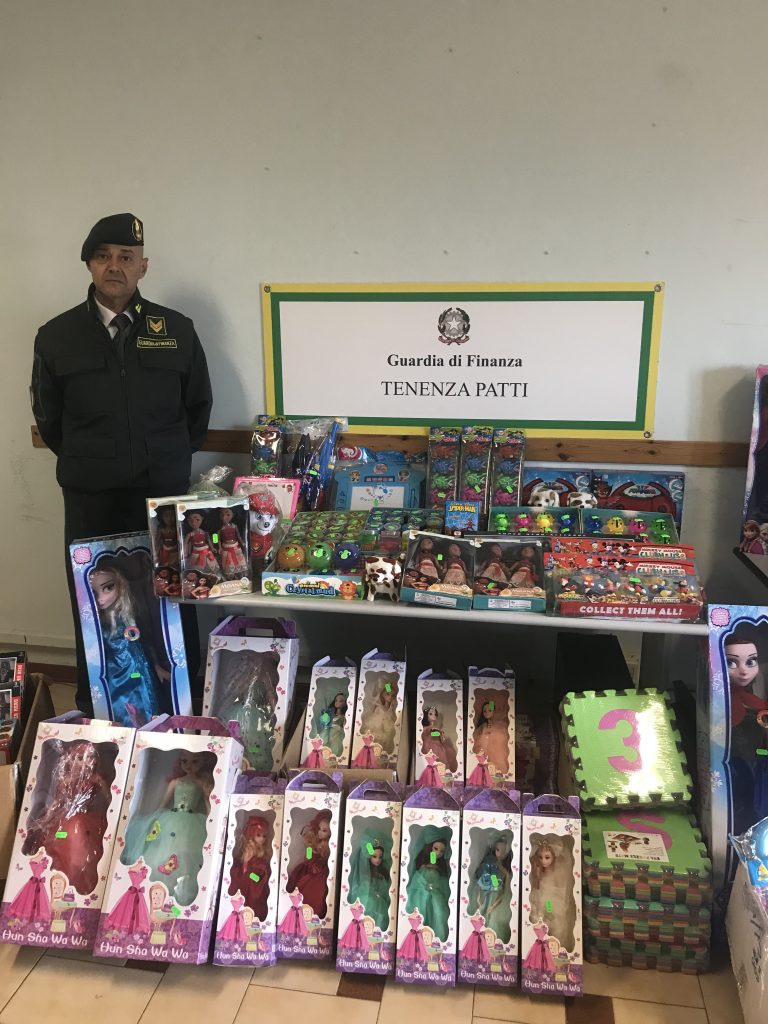 PATTI – Sequestrati oltre 10.400 prodotti non sicuri e contraffatti