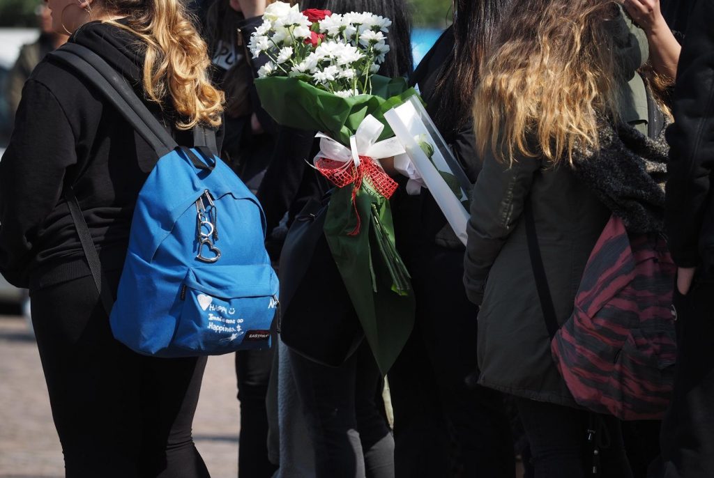 PER IL GIOVANE BROLESE SUICIDA – Con le offerte, durante l’ultima funzione, a Bologna, campi estivi a famiglie in difficoltà