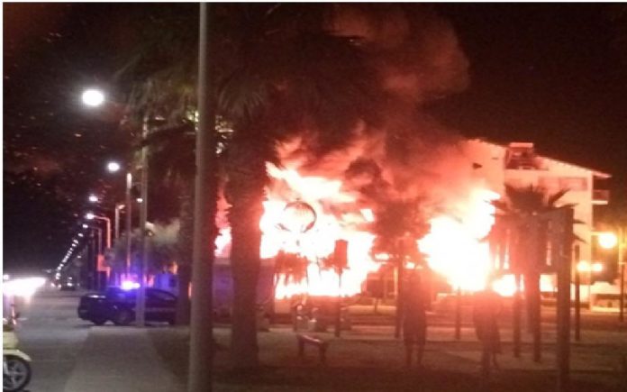 CAPO D’ORLANDO – Arrestato, ai domiciliari, per aver incendiato un ristorante
