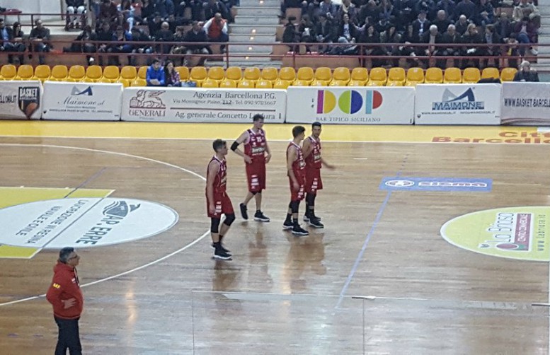 IRRITEC COSTA D’ORLANDO – La Costa dura poco più di un tempo, il derby è di Barcellona