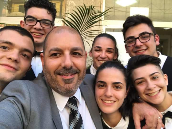 ALBERGHIERO DI BROLO – In evidenza i giovani barman che accedono alla finale regionale