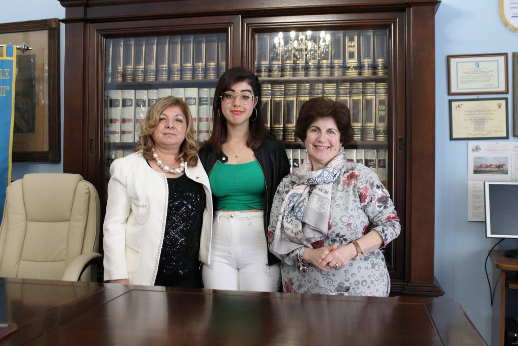 PATTI – Liceo Vittorio Emanuele III, Ambra Pentagallo vincitrice del concorso di poesia “Salvatore Quasimodo”
