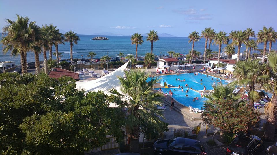 SUMMER SICILIA 2018 – Le Vele… a Brolo, per una vacanza in totale relax appartamenti completi di tutto