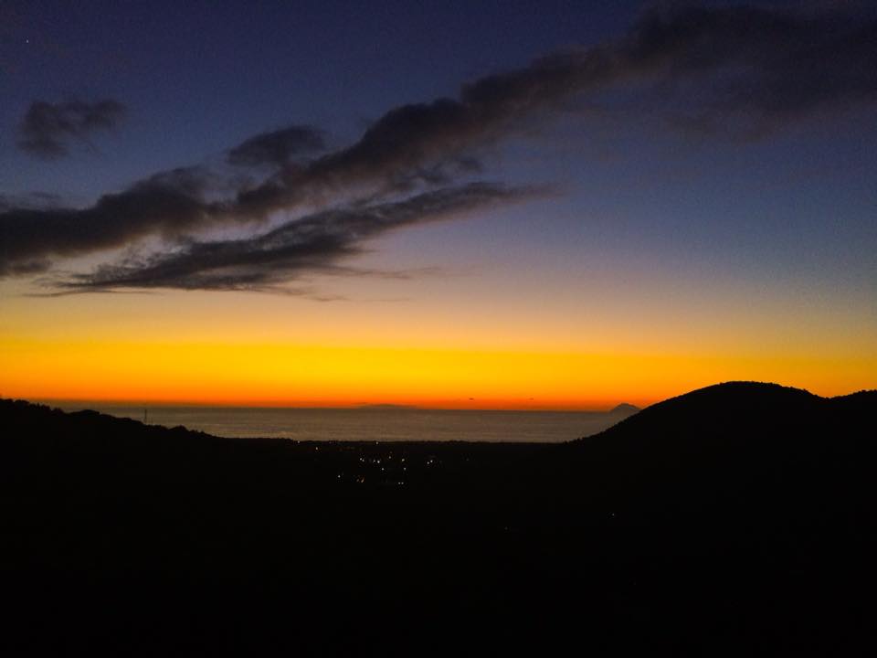 FOTO & PENSIERI – “non andartene docile in quella buona notte…”