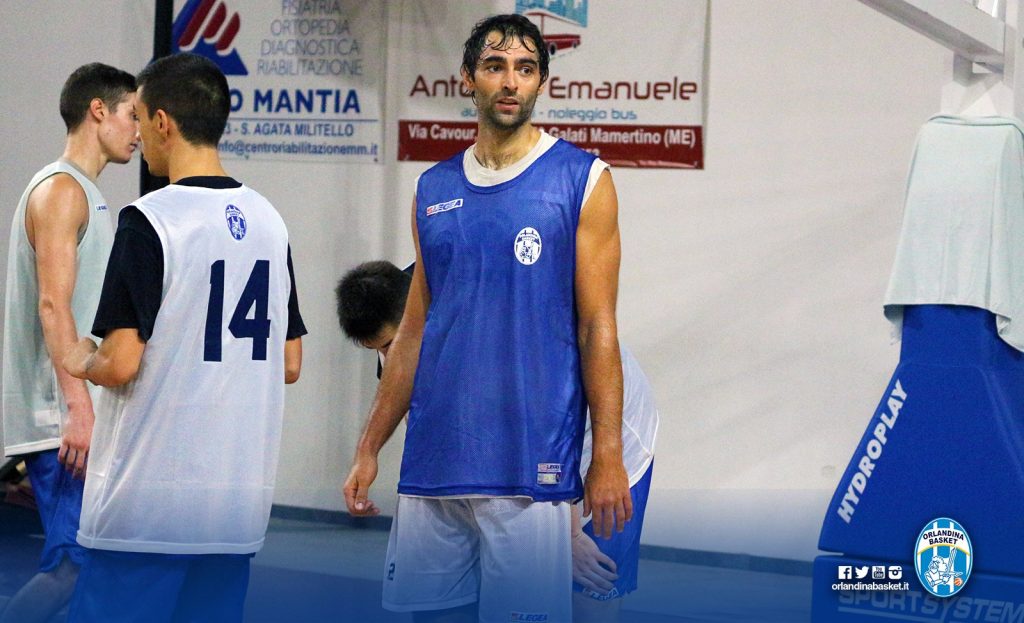 BASKET – Orlandina, parola a capitan Bruttini: «Orgoglioso di essere capitano, vogliamo far divertire i nostri tifosi»