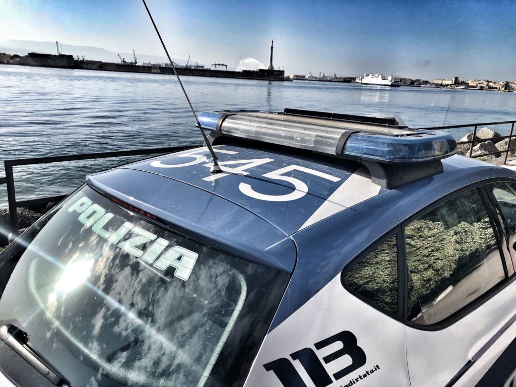 MESSINA – 90enne violentata. Arrestati 14enne e 17enne