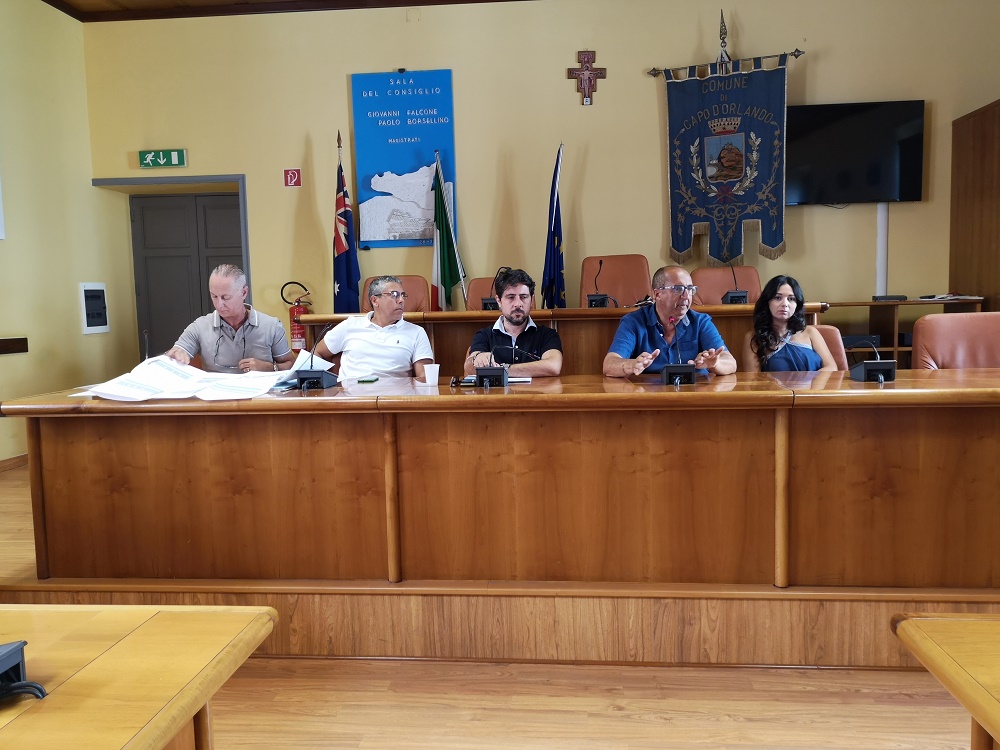 CAPO D’ORLANDO – Le classi di Furriolo nell’ex Merendino sul Lungomare Doria