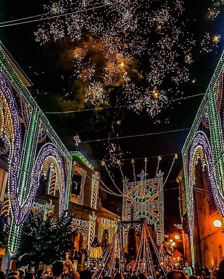 FESTA DEI TRE SANTI – Tutto in uno scatto. Questo a Galati Mamertino